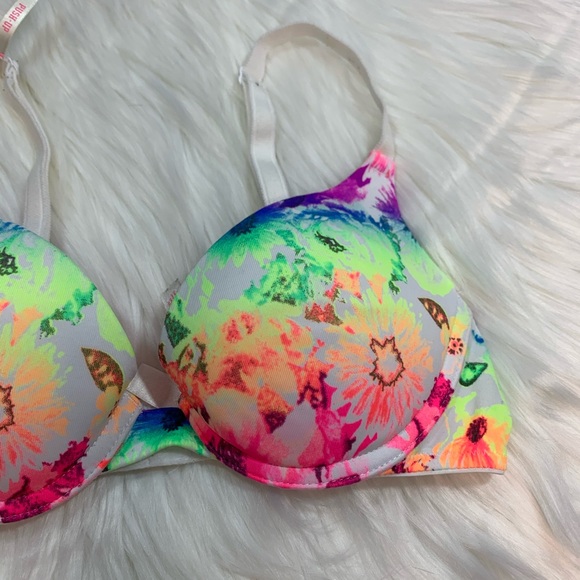 Victoria’s Secret Brightly Colored Wear Everywhere - Picture 3 of 9